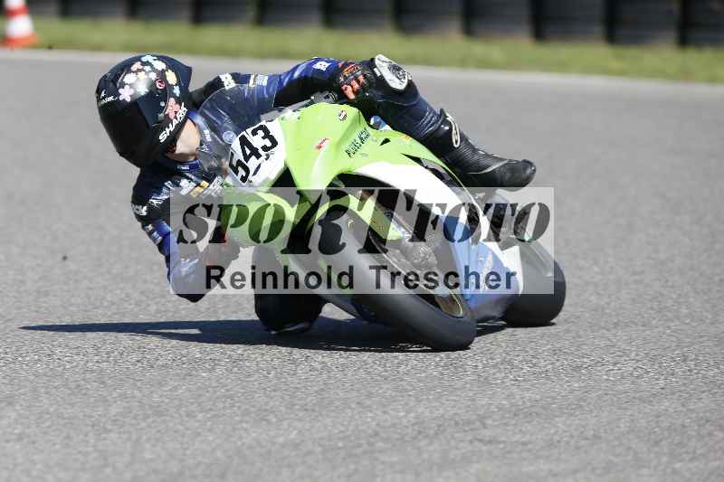 /43 08.08.2025 Discover the Bike ADR/Race 3 rot/543